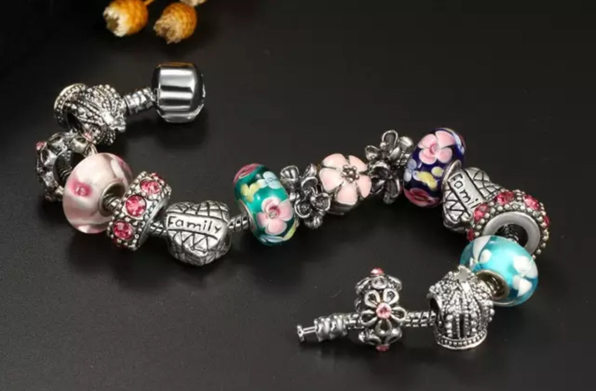 Family Charms Beads Bracelet