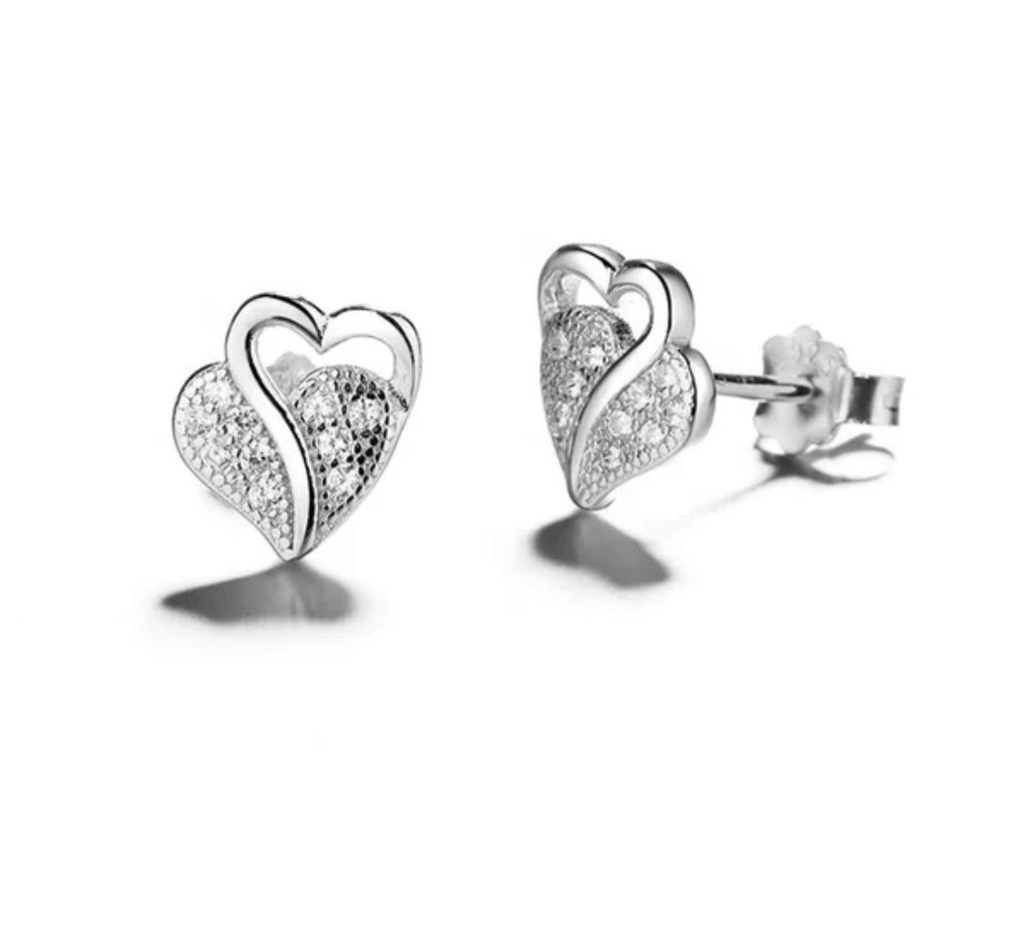 Double Heart Stud.