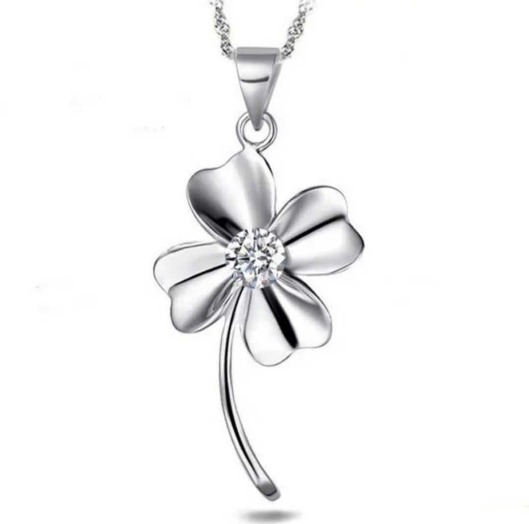 Classic Clover Necklace