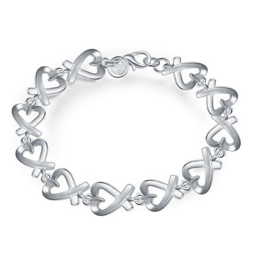 Silver Heart Link Bracelet