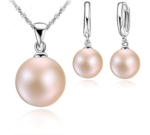 Classic Pearl Jewelry Set – Necklace & Earrings in White or Champagne