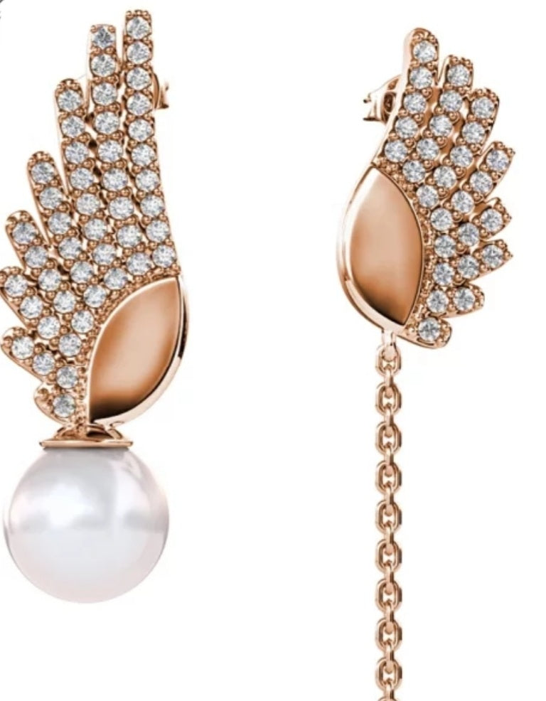 Pearl Dangle Wing Earring